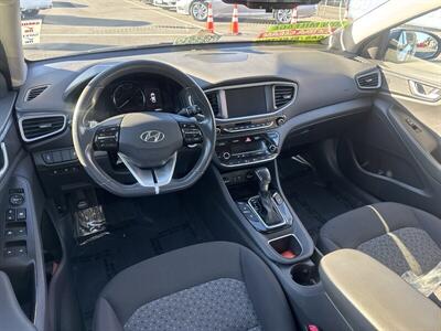 2019 Hyundai IONIQ Plug-in Hybrid - Photo 2 - Pittsburg, CA 94565-2812