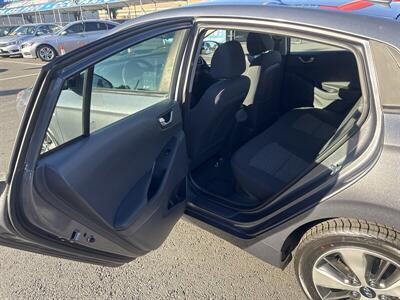 2019 Hyundai IONIQ Plug-in Hybrid - Photo 16 - Pittsburg, CA 94565-2812