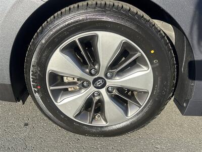 2019 Hyundai IONIQ Plug-in Hybrid - Photo 5 - Pittsburg, CA 94565-2812