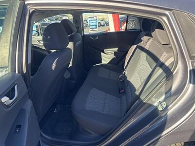 2019 Hyundai IONIQ Plug-in Hybrid - Photo 17 - Pittsburg, CA 94565-2812