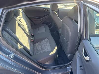 2019 Hyundai IONIQ Plug-in Hybrid - Photo 25 - Pittsburg, CA 94565-2812