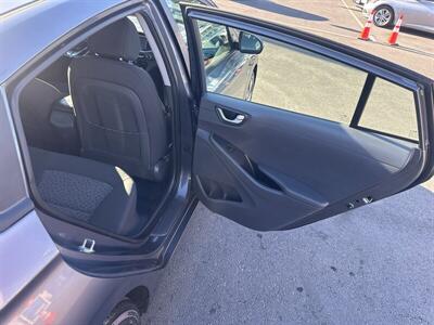 2019 Hyundai IONIQ Plug-in Hybrid - Photo 24 - Pittsburg, CA 94565-2812