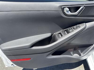 2019 Hyundai IONIQ Hybrid Blue - Photo 5 - Pittsburg, CA 94565