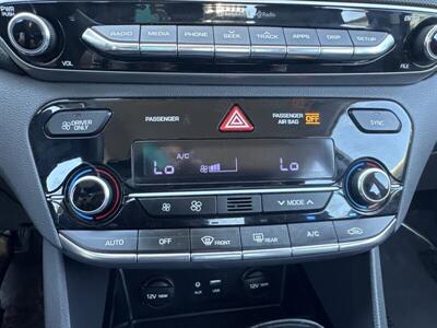 2019 Hyundai IONIQ Hybrid Blue - Photo 16 - Pittsburg, CA 94565