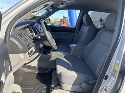 2011 Toyota Tacoma PreRunner V6   - Photo 3 - Pittsburg, CA 94565-2812