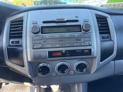 2011 Toyota Tacoma PreRunner V6   - Photo 9 - Pittsburg, CA 94565-2812