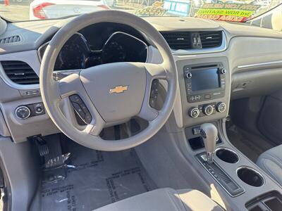 2017 Chevrolet Traverse LS - Photo 8 - Pittsburg, CA 94565-2812
