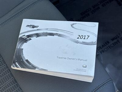 2017 Chevrolet Traverse LS - Photo 33 - Pittsburg, CA 94565-2812