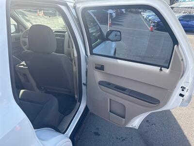 2012 Ford Escape XLS   - Photo 21 - Pittsburg, CA 94565-2812