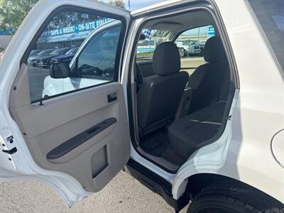 2012 Ford Escape XLS   - Photo 13 - Pittsburg, CA 94565-2812