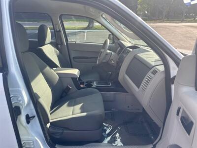 2012 Ford Escape XLS   - Photo 25 - Pittsburg, CA 94565-2812