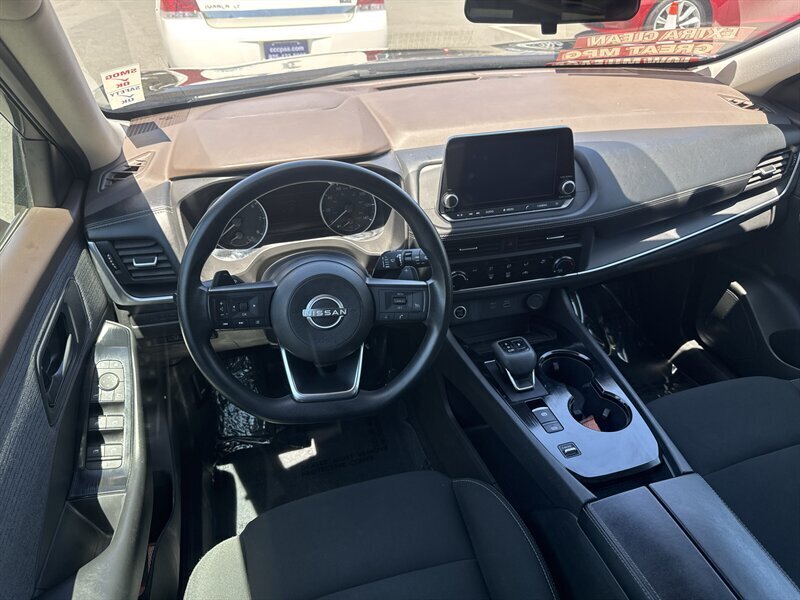 2023 Nissan Rogue S  
