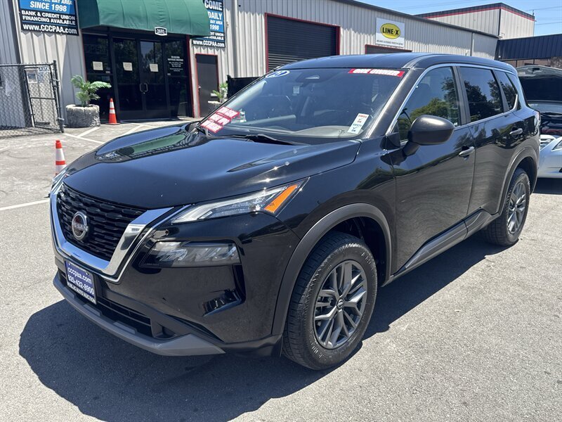 2023 Nissan Rogue S  