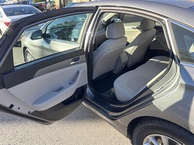 2018 Hyundai SONATA Eco   - Photo 15 - Pittsburg, CA 94565-2812