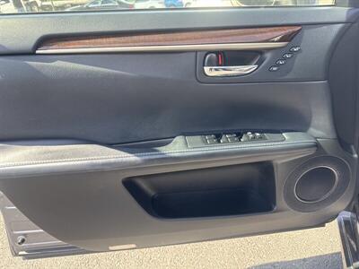 2013 Lexus ES - Photo 14 - Pittsburg, CA 94565-2812