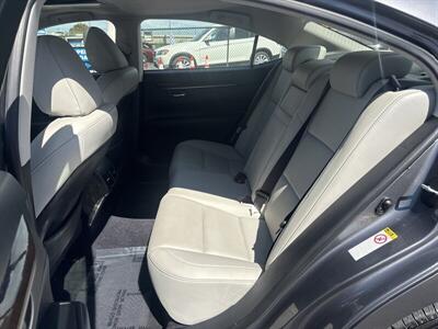 2013 Lexus ES - Photo 18 - Pittsburg, CA 94565-2812