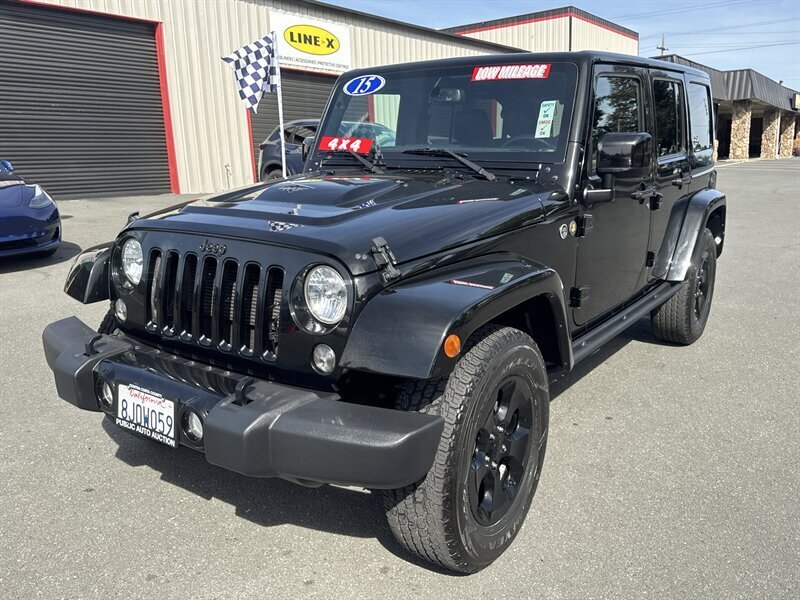 2015 Jeep Wrangler Sahara  