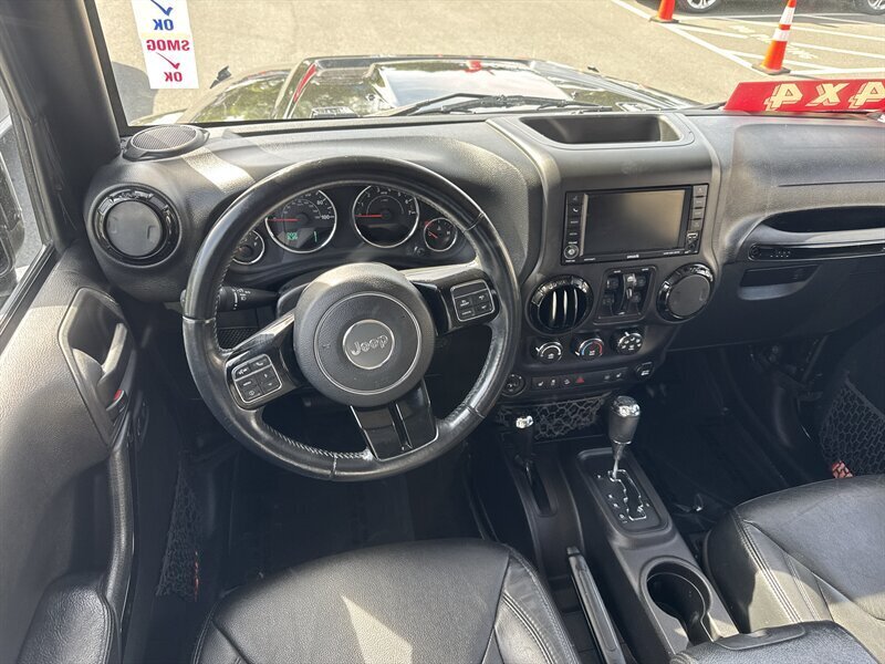 2015 Jeep Wrangler Sahara  
