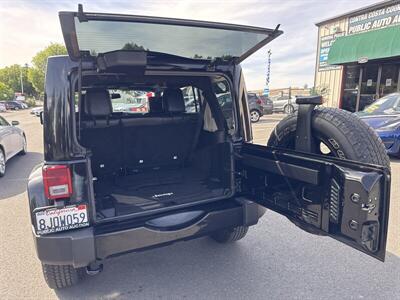 2015 Jeep Wrangler Sahara   - Photo 17 - Pittsburg, CA 94565