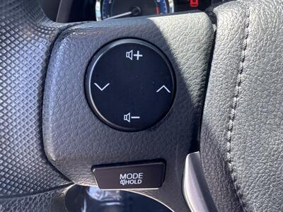 2018 Toyota Corolla LE   - Photo 5 - Pittsburg, CA 94565