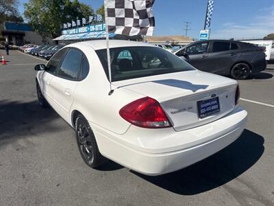 2007 Ford Taurus SE   - Photo 15 - Pittsburg, CA 94565-2812