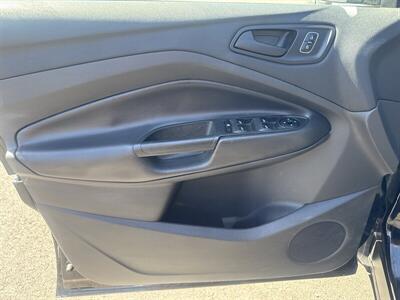 2017 Ford Escape S   - Photo 10 - Pittsburg, CA 94565-2812