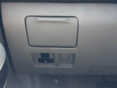 2009 Lexus RX   - Photo 11 - Pittsburg, CA 94565-2812