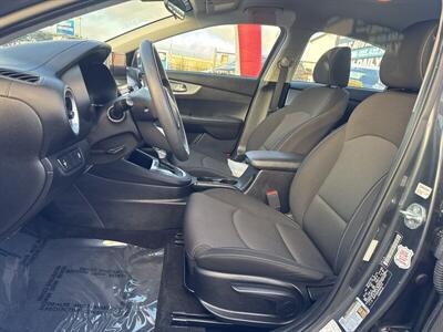 2023 Kia Forte LXS - Photo 3 - Pittsburg, CA 94565-2812