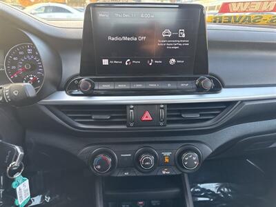 2023 Kia Forte LXS - Photo 8 - Pittsburg, CA 94565-2812