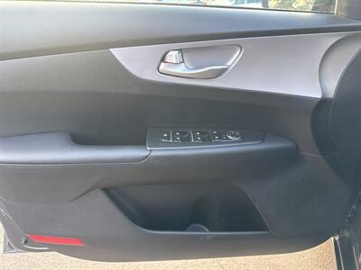 2023 Kia Forte LXS - Photo 11 - Pittsburg, CA 94565-2812