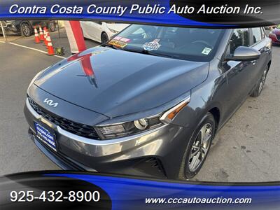 2023 Kia Forte LXS - Photo 1 - Pittsburg, CA 94565-2812