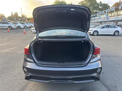 2023 Kia Forte LXS - Photo 18 - Pittsburg, CA 94565-2812