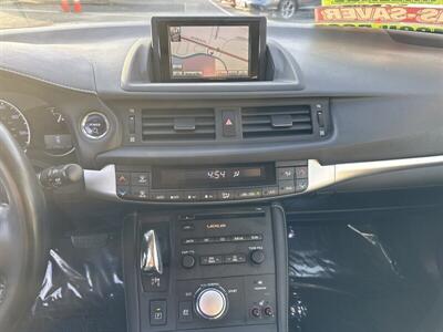 2011 Lexus CT 200h Premium   - Photo 9 - Pittsburg, CA 94565