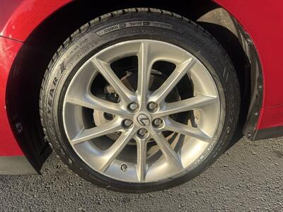 2011 Lexus CT 200h Premium   - Photo 17 - Pittsburg, CA 94565-2812