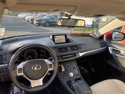 2011 Lexus CT 200h Premium   - Photo 2 - Pittsburg, CA 94565