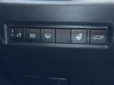 2020 Toyota RAV4 XLE Premium - Photo 17 - Pittsburg, CA 94565