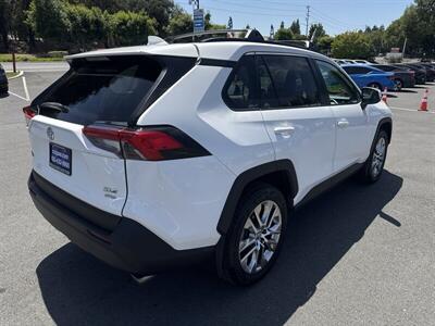 2020 Toyota RAV4 XLE Premium - Photo 22 - Pittsburg, CA 94565