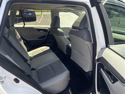 2020 Toyota RAV4 XLE Premium - Photo 25 - Pittsburg, CA 94565