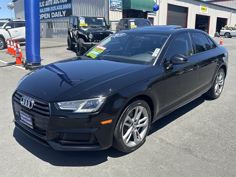 2019 Audi A4 Premium 40 TFSI  