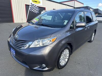 2013 Toyota Sienna XLE 8-Passenger Van