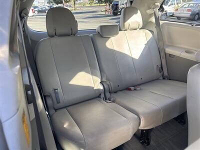2013 Toyota Sienna XLE 8-Passenger   - Photo 27 - Pittsburg, CA 94565