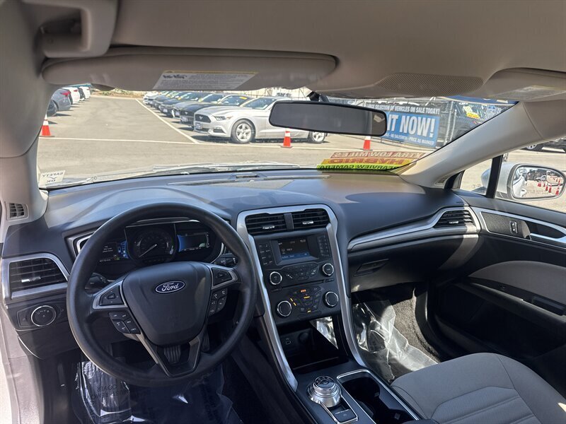 2018 Ford Fusion Hybrid S  