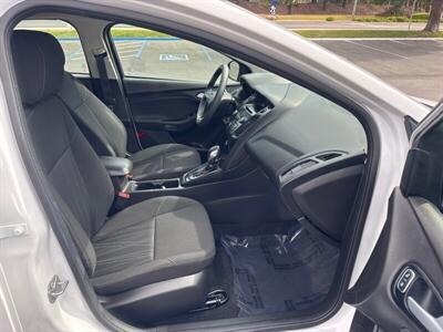 2017 Ford Focus SE   - Photo 24 - Pittsburg, CA 94565-2812