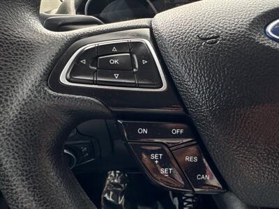 2017 Ford Focus SE   - Photo 13 - Pittsburg, CA 94565-2812