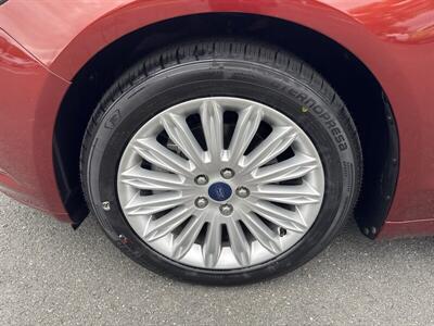 2014 Ford Fusion Hybrid SE - Photo 11 - Pittsburg, CA 94565