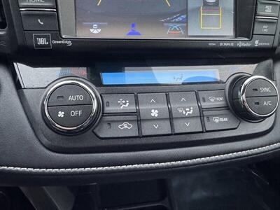 2017 Toyota RAV4 Platinum - Photo 10 - Pittsburg, CA 94565-2812