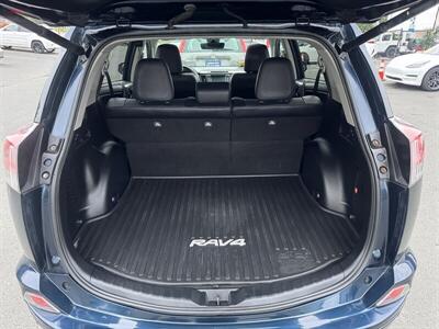 2017 Toyota RAV4 Platinum - Photo 22 - Pittsburg, CA 94565-2812