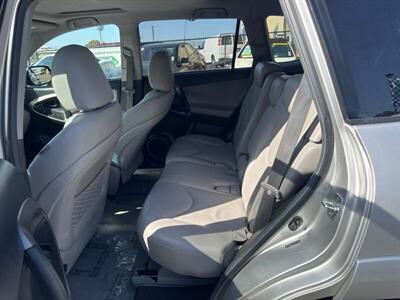 2011 Toyota RAV4 Limited   - Photo 19 - Pittsburg, CA 94565-2812