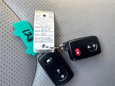 2011 Toyota RAV4 Limited   - Photo 34 - Pittsburg, CA 94565-2812