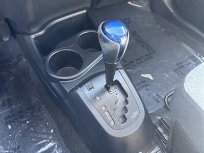2015 Toyota Prius c One   - Photo 6 - Pittsburg, CA 94565-2812